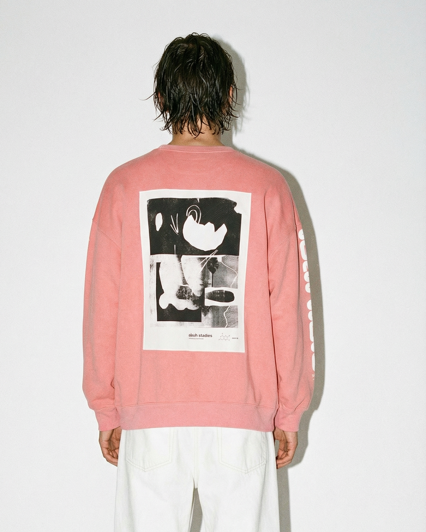 Hisaki - Coral Sweatshirt