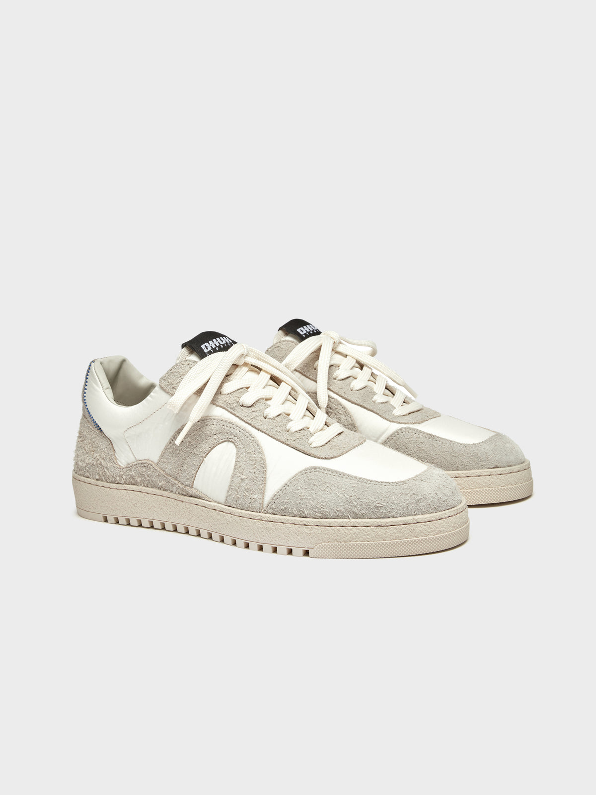 AERA SNEAKER